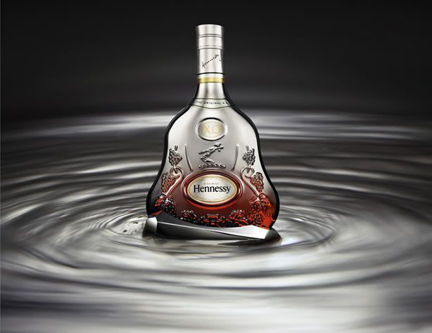 http://i350.photobucket.com/albums/q423/Jokull_photos/Hennessy-XO-Odyssey-Limited-Edition-03.jpg