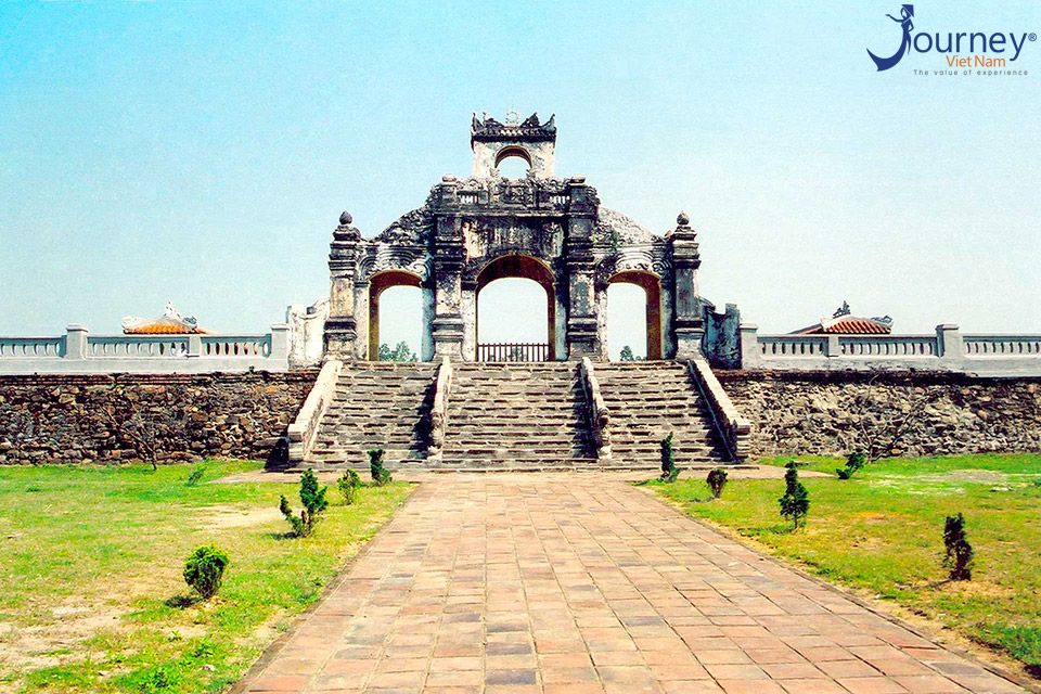 Hue - Ancient Capital – The Thousand Years Of Civilization - Journey Vietnam