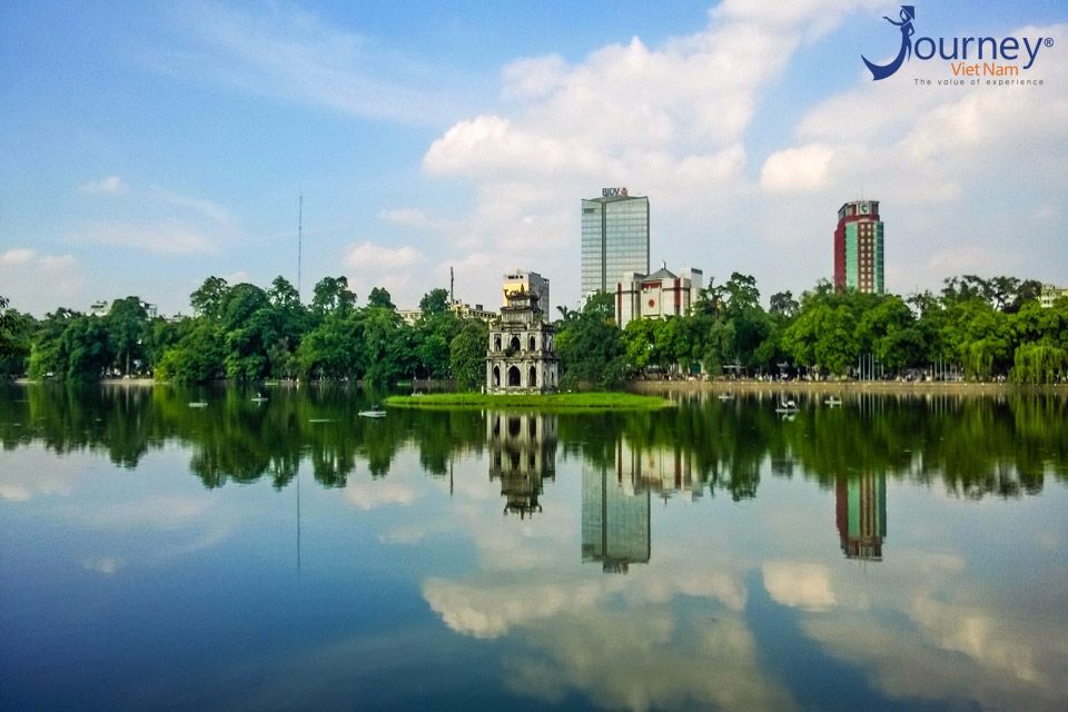 Hoan Kiem Lake, Where You See The Heart! - Journey Vietnam