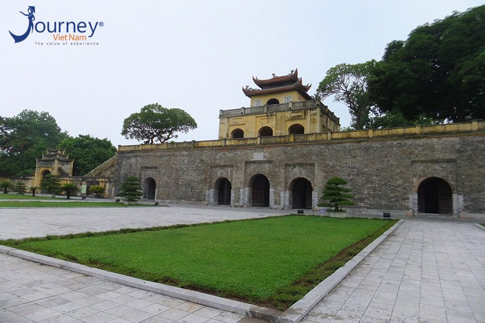 Tips For Tourist To Visit Imperial Citadel Of Thang Long